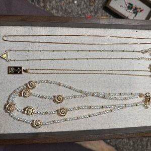Gold Tone Necklace Lot – 4 Piece Bundle